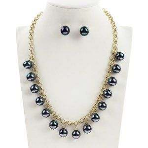 Pearl wrap with matching pearl studs